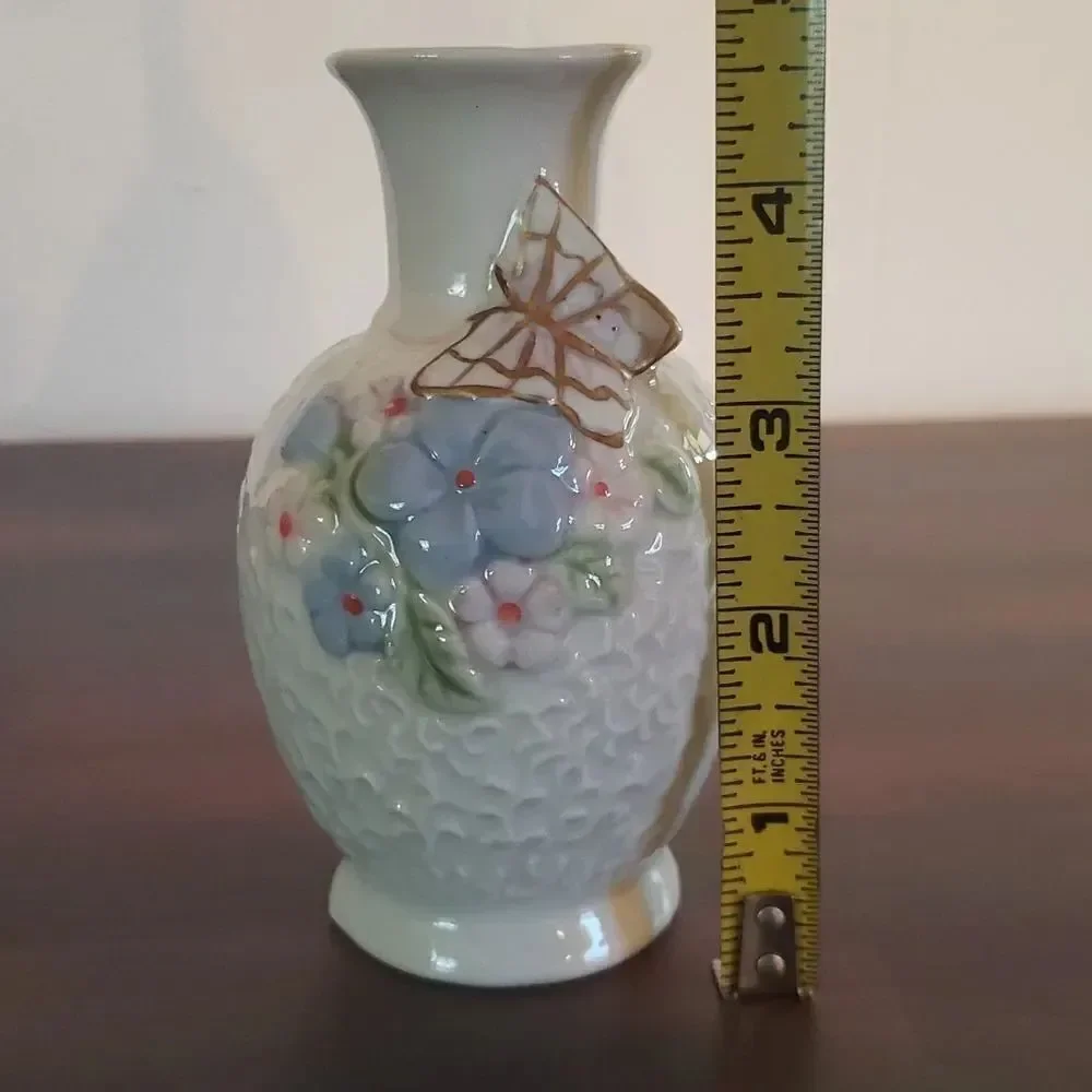 Pretty Vintage Porcelain Floral Butterfly Bud Vase with Gold Trim